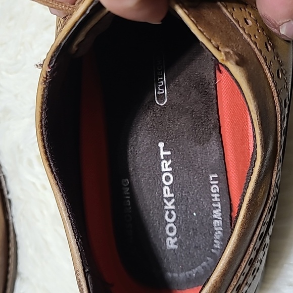 ROCKPORT Men's Two-Tone Brown Wingtip Oxfords - Size 12 - Picture 3 of 9